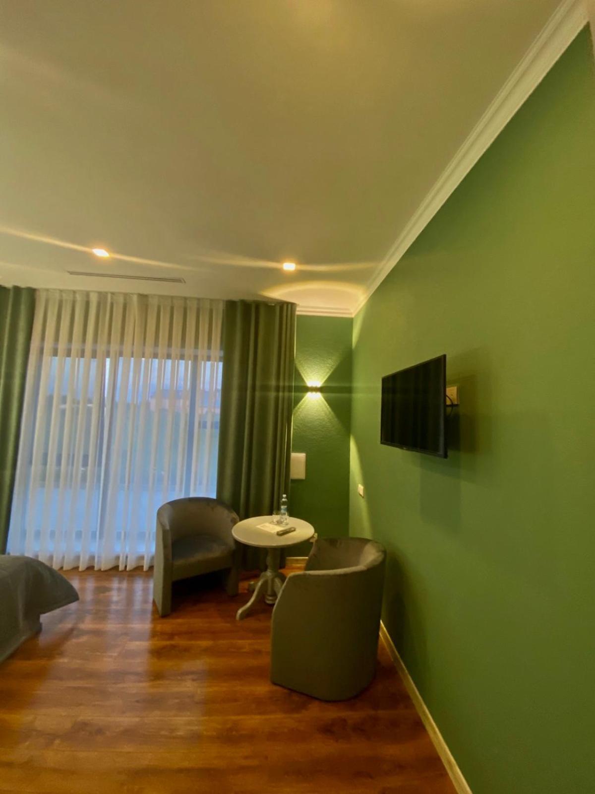 Appartement Royal Rest à Bilokrynychchya Extérieur photo